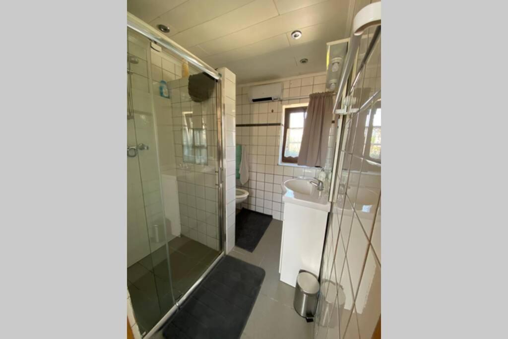 La Petite Maison Bienne-lez-Happart Bagian luar foto