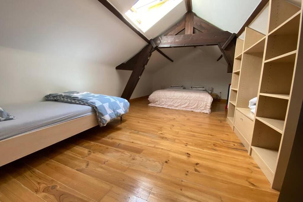La Petite Maison Bienne-lez-Happart Bagian luar foto